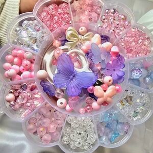 Craft Bead Set with Scissors and thread